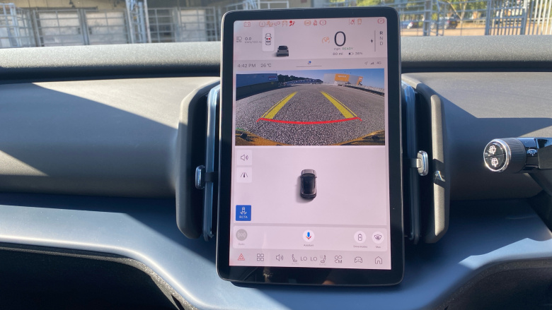 Volvo EX30 200kW SM Extended Range Plus 69kWh 5dr Auto Electric Estate